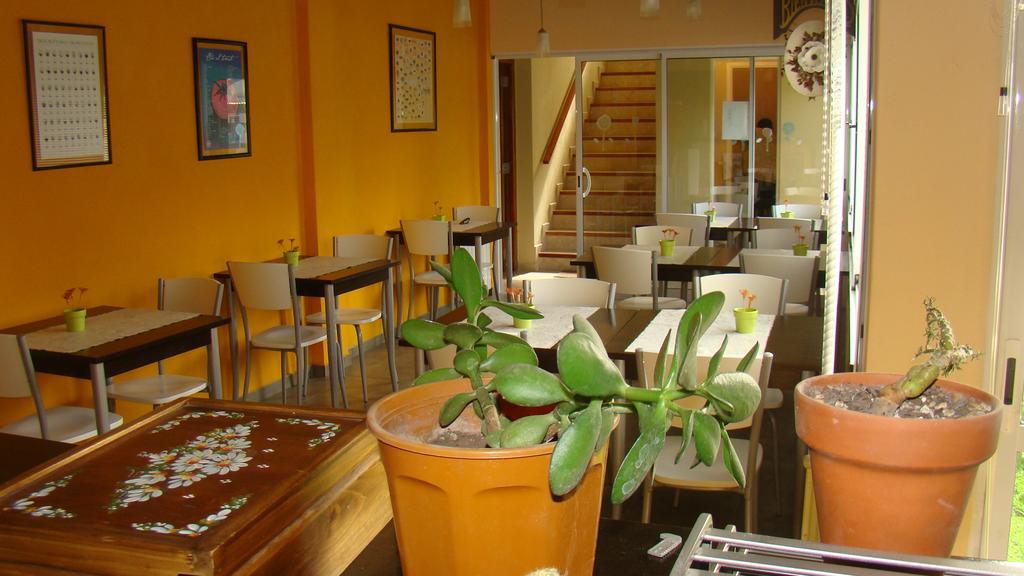 Hosteria Magnolia Villa Gesell Exterior foto